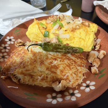 AH HUEVO! - Chicken and veggie omelette - Breakfast & Brunch Near Me - Modesto, California