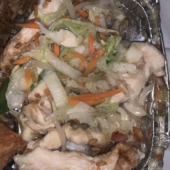 Dragon Gate - "Chicken chow mein"  More like bland soggy chicken with NO NOODLES - Chinese Near Me - Pembroke Pines, Florida