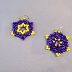 The Bead Emporium - Beginner or group project, great for kids to make in school colours.
