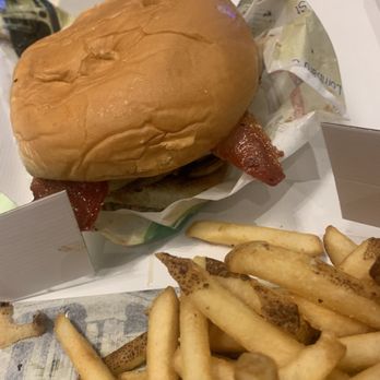 Wahlburgers - American Near Me - Cabazon, California Wahlburgers - American Near Me - Cabazon, California