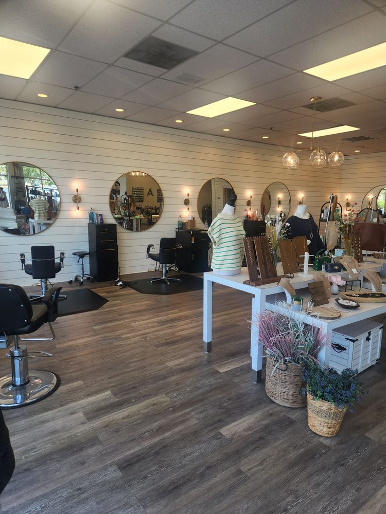 Jules Hair & Color Logo