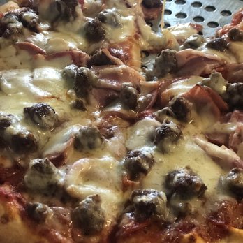 Paparazzi Pizza - House Supreme - Pizza Near Me - Carrollton, Texas Paparazzi Pizza - House Supreme - Pizza Near Me - Carrollton, Texas