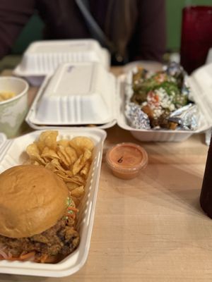 Bread & Circus Sandwich Kitchen by null