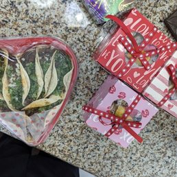 Special Street tacos for Valentine's!!! Mixed dessert boxes!! Special Street tacos for Valentine's!!! Mixed dessert boxes!!