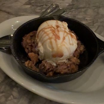 Ghisallo - Bead pudding - Pizza Near Me - Santa Monica, California