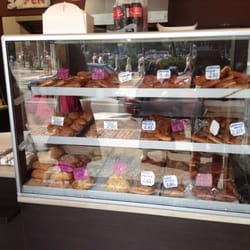 Pączkarnia - Jak wyglądają pączki i jakie znajdziemy smaki : ) (stan na lato 2013)