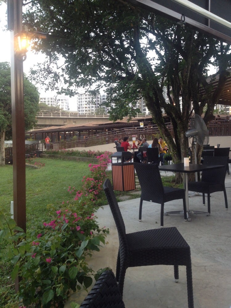 BOTTLE TREE PARK Updated May 2024 81 Lorong Chencharu, Singapore