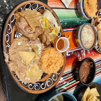 El Canario Carnitas - El Canario Plate-Melt in your mouth carnitas! - Mexican Near Me - Temecula, California El Canario Carnitas - El Canario Plate-Melt in your mouth carnitas! - Mexican Near Me - Temecula, California