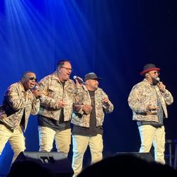 Grand Theatre Center for the Arts - All 4 One showing us how it's done--I swear!