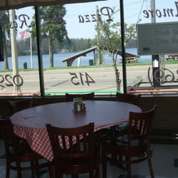 Amore Pizza - Looking out the front window.