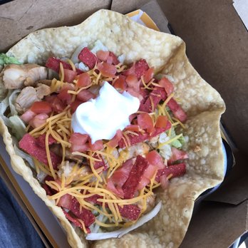 Taco Bell - Delicious chicken salad - Fast Food Near Me - Fresno, California Taco Bell - Delicious chicken salad - Fast Food Near Me - Fresno, California