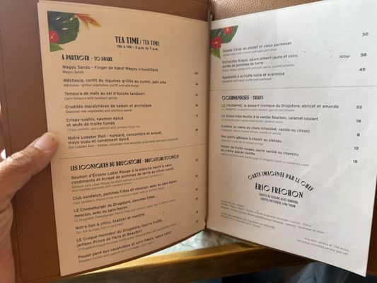 Le Drugstore by null