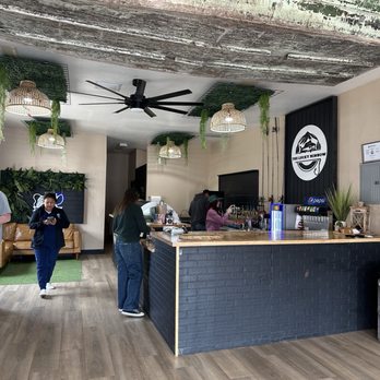 The Lucky Minnow - Ice Cream & Frozen Yogurt Near Me - Pinetop, Arizona