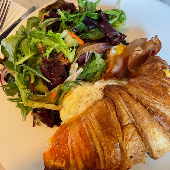 Queen's Room - Croissant-Wich - Coffee & Tea Near Me - Astoria, New York Queen's Room - Croissant-Wich - Coffee & Tea Near Me - Astoria, New York