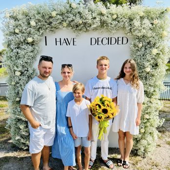 Fleurs de Luxe - Baptism flower bouquet - Florists Near Me Fleurs de Luxe - Baptism flower bouquet - Florists Near Me