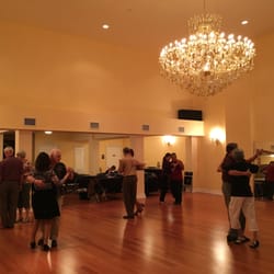 Royal Ballroom Dance Center - Students practicing