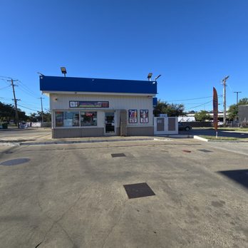 Chevron - Convenience Stores Near Me - Austin, Texas