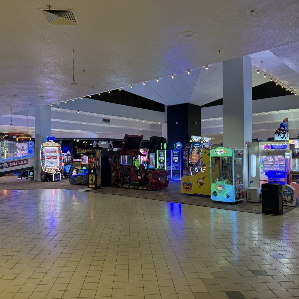 Maui's Indoor Theme Park - Arcade - Arcades Near Me - Owensboro, Kentucky Maui's Indoor Theme Park - Arcade - Arcades Near Me - Owensboro, Kentucky