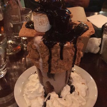 Boston Burger - Somerville - S'mores freakfrappe - Burgers Near Me - Somerville, Massachusetts