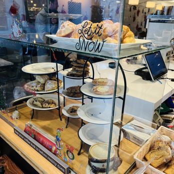 St. Elmo's Coffee Pub - Bakeries Near Me - Alexandria, Virginia St. Elmo's Coffee Pub - Bakeries Near Me - Alexandria, Virginia