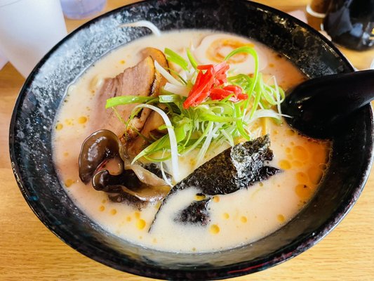 Megumi Japanese Ramen & Sushi Bar by null