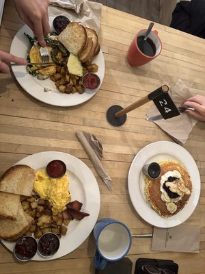 Gabriel's Cafe by null