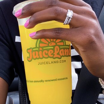 JuiceLand - Lemonade with liquid gold - Juice Bars & Smoothies Near Me - Dallas, Texas