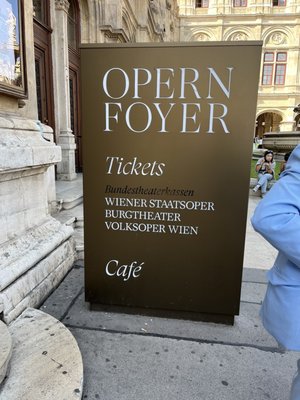 Vienna State Opera by null