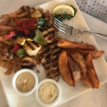 Gaido's - Seafood Combination Platter (grilled) - Seafood Near Me - Galveston, Texas Gaido's - Seafood Combination Platter (grilled) - Seafood Near Me - Galveston, Texas