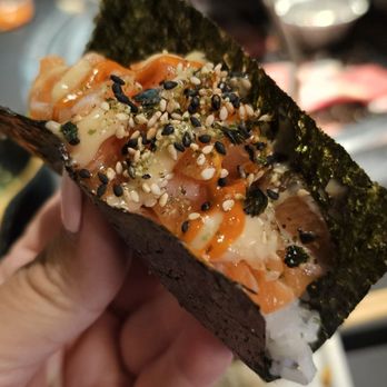 Chubby Cattle - salmon hand roll - Barbeque Near Me - Canoga Park, California Chubby Cattle - salmon hand roll - Barbeque Near Me - Canoga Park, California