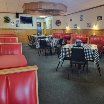 Best Way Pizza - Lots of seating - Pizza Near Me - Ebensburg, Pennsylvania Best Way Pizza - Lots of seating - Pizza Near Me - Ebensburg, Pennsylvania