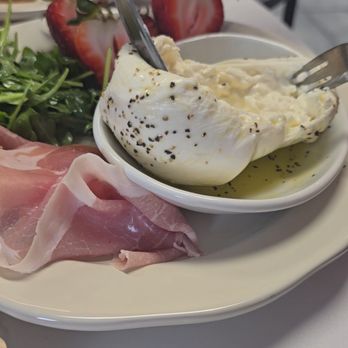 Sabrina’s Delicacies - Burrata Plate - Cafes Near Me - Lakeland, Florida Sabrina’s Delicacies - Burrata Plate - Cafes Near Me - Lakeland, Florida