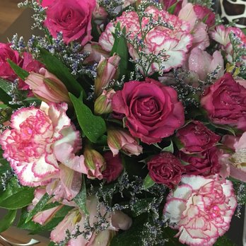 Petals And Paints - Florists Near Me - Swedesboro, New Jersey