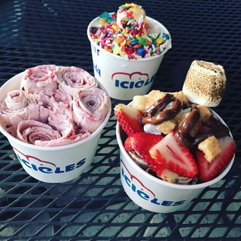 ICICLES - Strawberry fantasy, Fruit roll ups and Nutella n Chill - Ice Cream & Frozen Yogurt Near Me - Cupertino, California