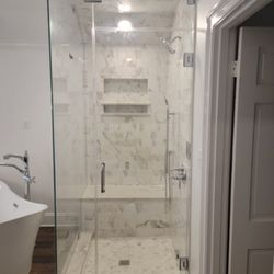 Glass Works of West Monroe - Frameless steam shower door