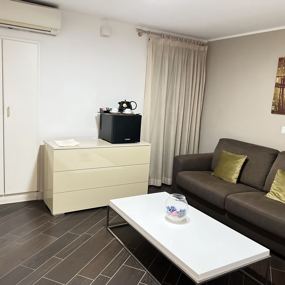 Power and Industry Project - Italy - Loan 0224 - P037418 - Negotiations -  Volume 1, image size:1000x1000