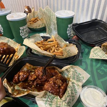 Wingstop - Small 6 pc Wing Combo and Medium 8 pc Wing Combo bbq, and Small 3 pc Crispy Tender Combo- - Chicken Wings Near Me - Morristown, New Jersey