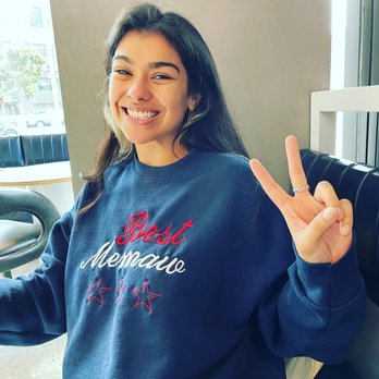 Equinox Van Mission - Jessica runs the pro shop and will get you in the best athleisure wear! - Gyms Near Me - San Francisco, California