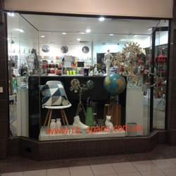 Raw Space - Ever changing shop front window displays of gifts and home wares