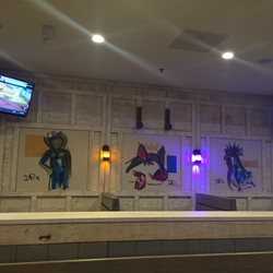 Mad Cow Grill - Nice new spot in Laurel! Drinks, appetizers, entrees and desserts are great! Service was great too - attentive. Cool decor and artwork!