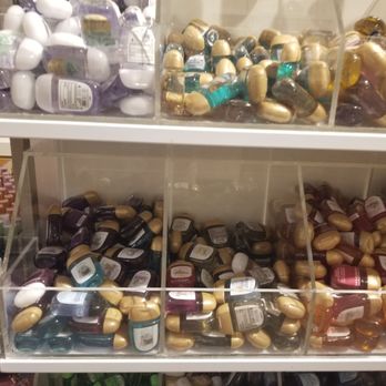Bath & Body Works - Cosmetics & Beauty Supply Near Me - Bee Cave, Texas