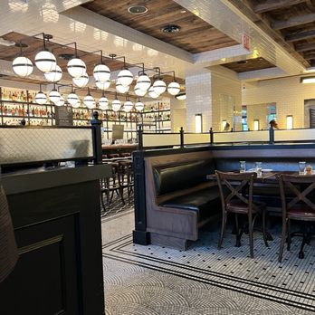 The Smith - New American Near Me - Chicago, Illinois