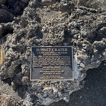 Sunset Crater Volcano National Monument - 2/2026 - trail sign - Landmarks & Historical Buildings Near Me - Flagstaff, Arizona
