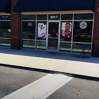 Smoothie King - Outside - Juice Bars & Smoothies Near Me - Mooresville, North Carolina Smoothie King - Outside - Juice Bars & Smoothies Near Me - Mooresville, North Carolina