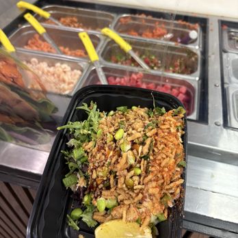 PokiTomik - Poki Tacos - Poke Near Me - Valley Glen, California