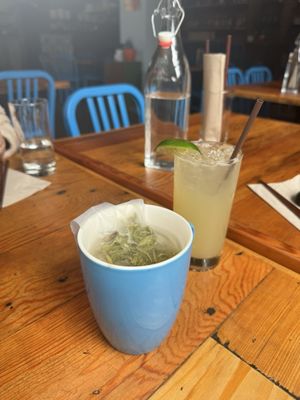 Noodle/Bar by null