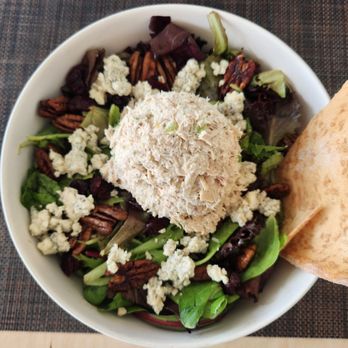 Back On the Beach - Marion Davies Salad with tuna fish salad scoop. - American Near Me - Santa Monica, California Back On the Beach - Marion Davies Salad with tuna fish salad scoop. - American Near Me - Santa Monica, California