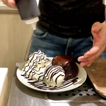 Cafe Auburndale - Chocolate lava cake - Coffee & Tea Near Me - Flushing, New York Cafe Auburndale - Chocolate lava cake - Coffee & Tea Near Me - Flushing, New York