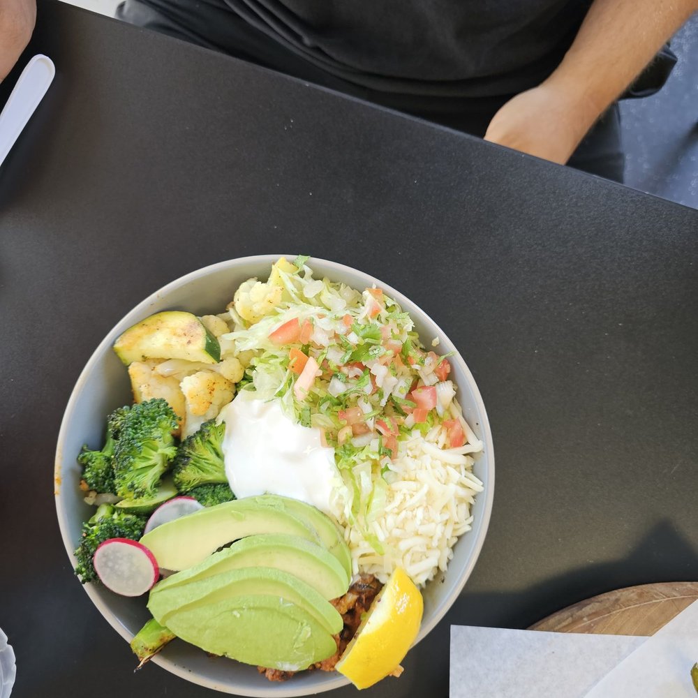 Salt And Pepper Taqueria - Keto bowl - Mexican Near Me - Turlock, California Salt And Pepper Taqueria - Keto bowl - Mexican Near Me - Turlock, California