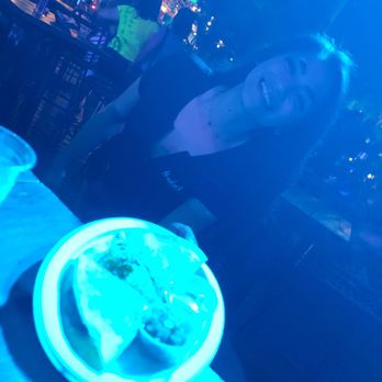 thedeck - Best server! Also a trainer!!! - Music Venues Near Me - Miami, Florida